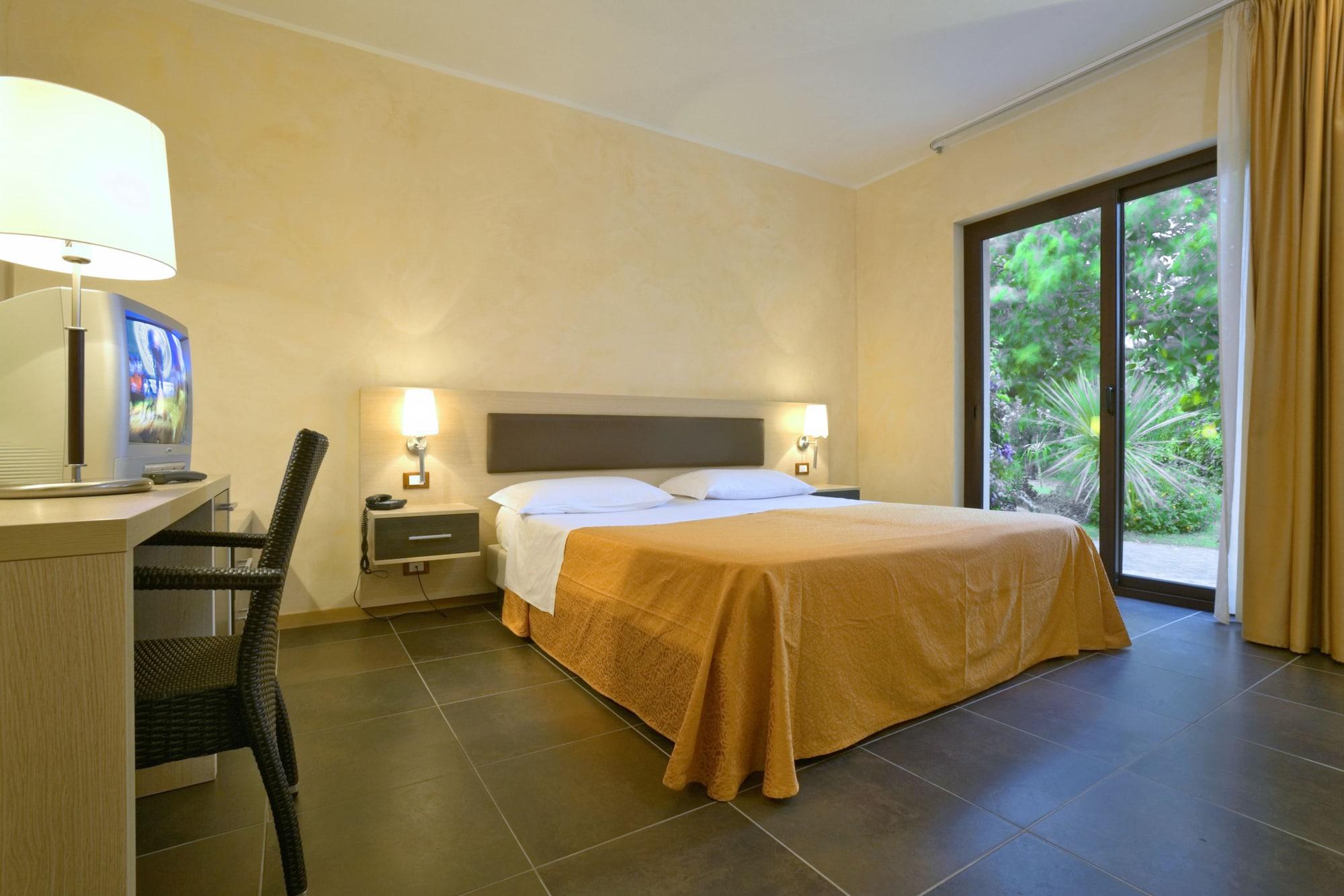 Bv Borgo Del Principe Hotel Zambrone Buitenkant foto