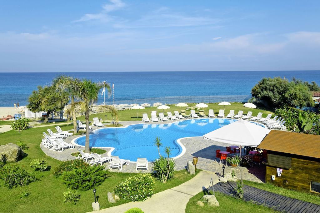 Bv Borgo Del Principe Hotel Zambrone Buitenkant foto