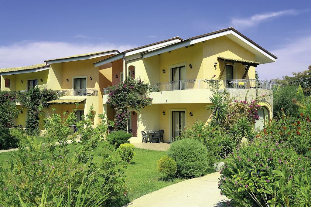 Bv Borgo Del Principe Hotel Zambrone Buitenkant foto