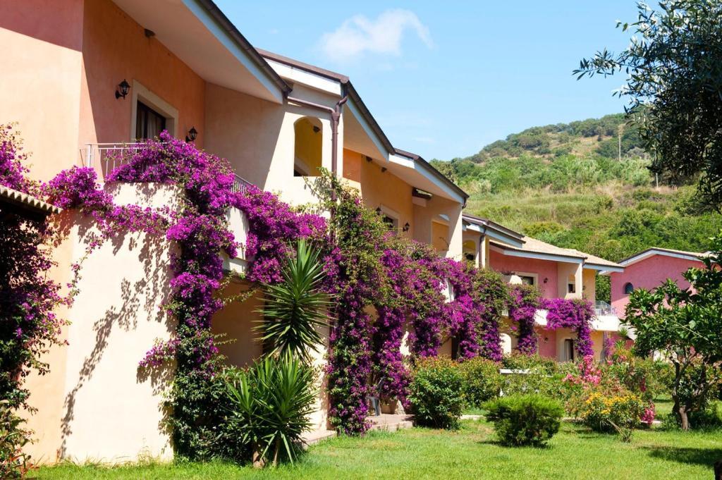Bv Borgo Del Principe Hotel Zambrone Buitenkant foto